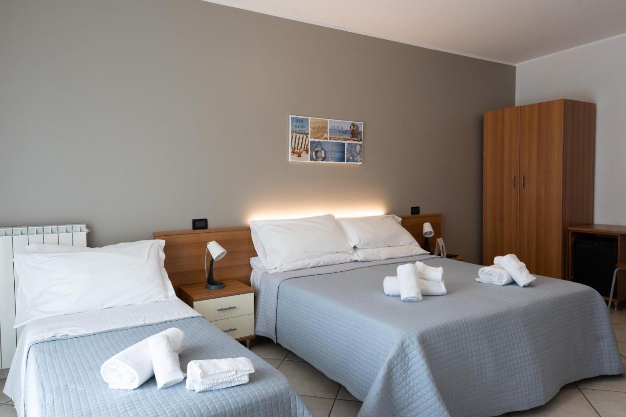 Hotel D'Atri Montesilvano Marina Esterno foto