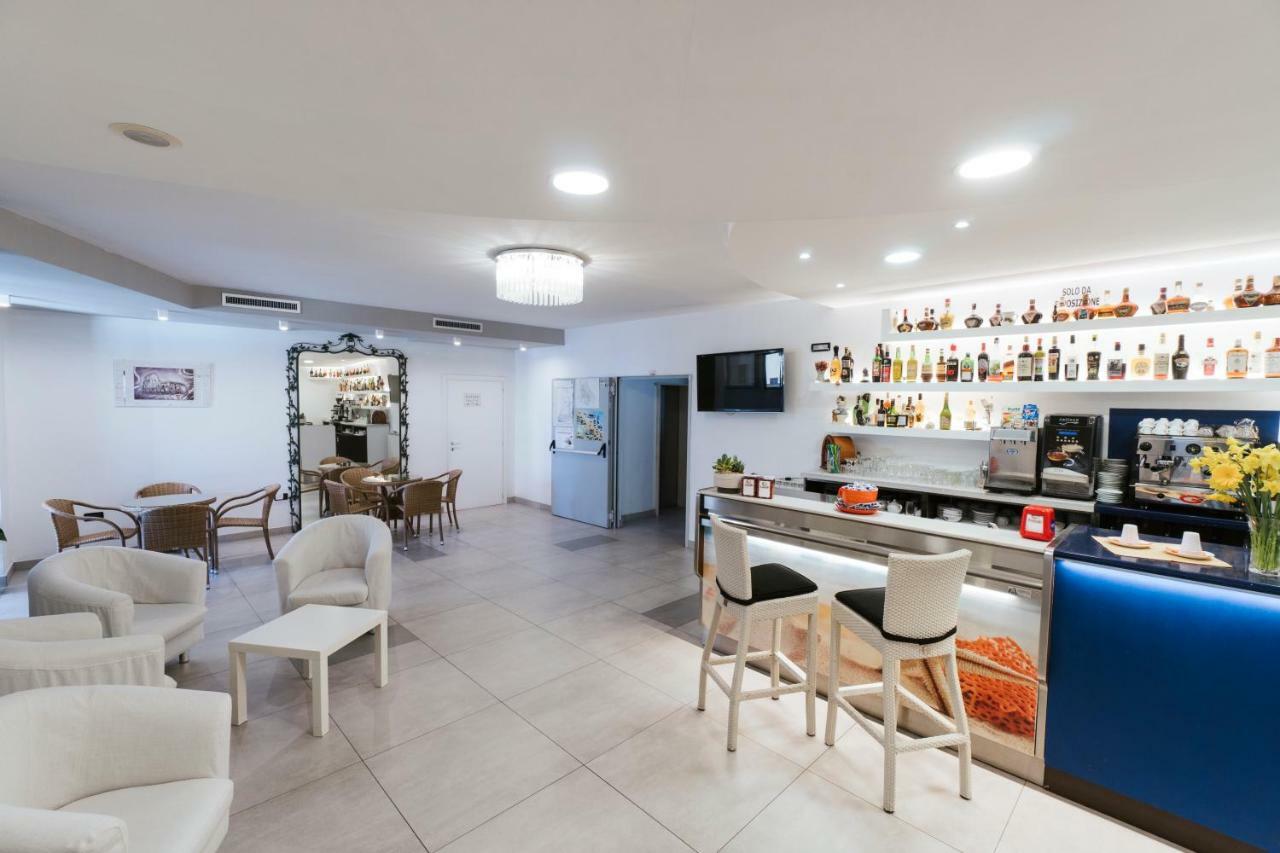 Hotel D'Atri Montesilvano Marina Esterno foto