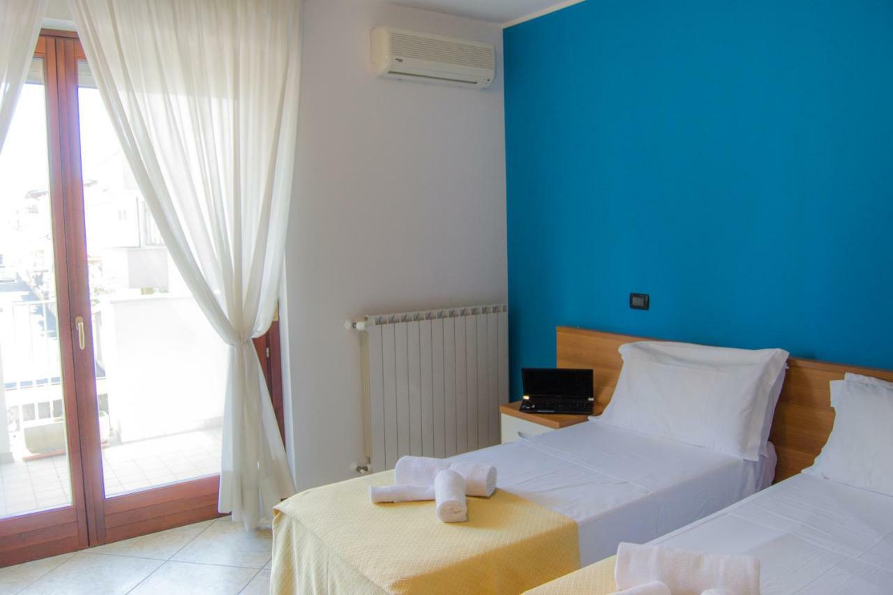 Hotel D'Atri Montesilvano Marina Esterno foto